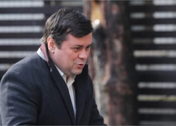 Cum aleg primarii pe cine concediază. Metode inedite la primăriile din Gorj!