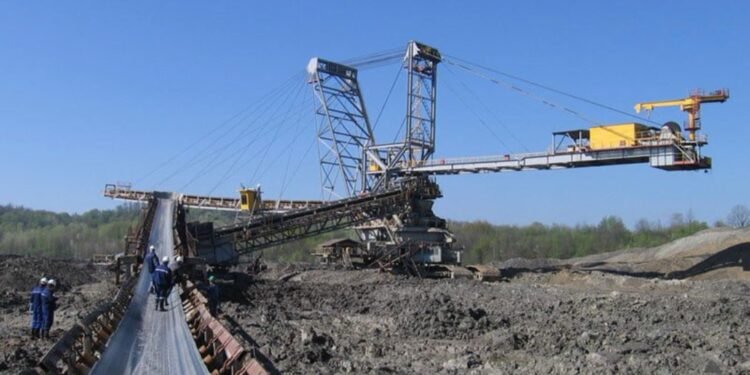 Scandal uriaș pe pensii! Un fost miner duce legea în fața Curții Constituționale după ce s-a simțit „pedepsit” de noul sistem