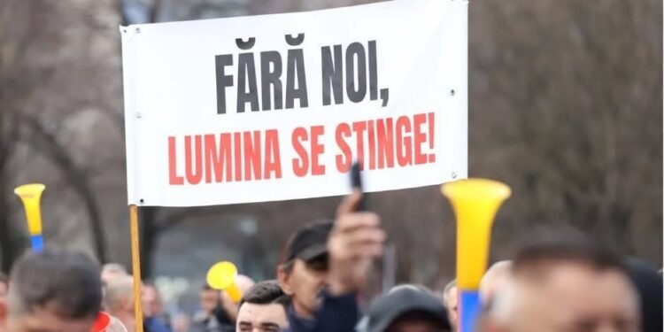 Concediații din CE Oltenia au dat cu flit Agenției de Șomaj. Doar zece…