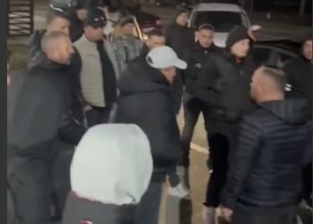 Zeci de salariați ai CE Oltenia au plecat spre București