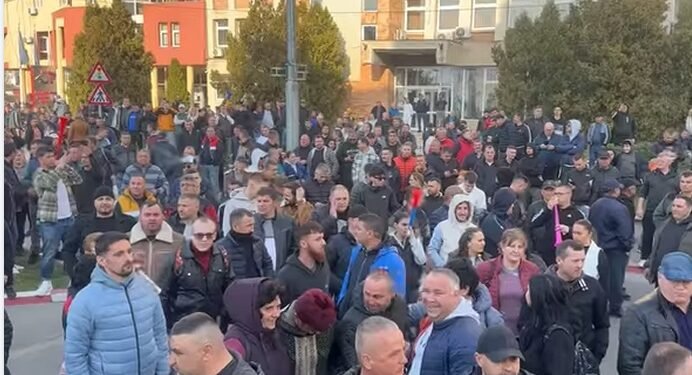 Trafic blocat la Complexul Energetic Oltenia. „Nimeni nu ne ascultă”