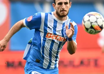 Fotbalistul Craiovei a făcut atac de panică înainte de meci. Urma să fie titular!