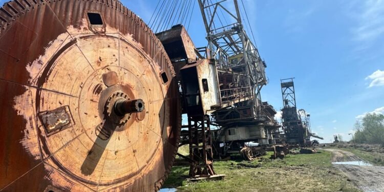 Acuză întârzieri în „dezafectarea capacităților de producție pe bază de cărbune”