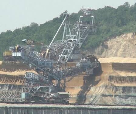 Cine sunt noii șefi ai Direcției Miniere. 16 pensionari trimiși acasă!