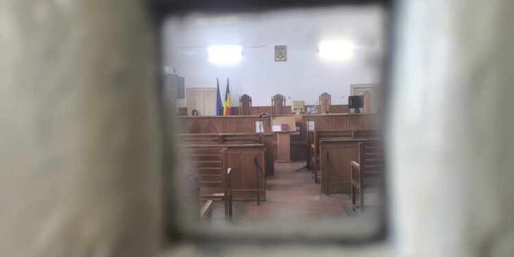 Târgu Jiu: Psiholog făcut praf pe Facebook după o crimă șocantă, dar procesul ia o turnură neașteptată