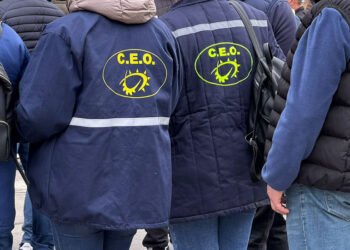 Cine livrează salopetele de vară pentru mineri. Restructurările reduc drastic necesarul