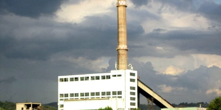 Proces de 5 milioane euro la Motru. Statul cere banii abia după închiderea uzinei de termoficare!