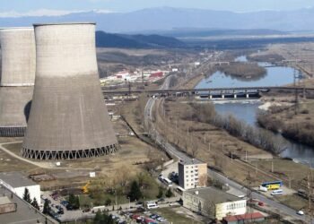 ANCHETĂ | Foști angajați de la Termocentrala Rovinari dau în judecată compania pentru poluare. Decizie-surpriză a instanței!