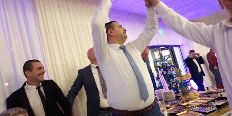 Afaceri cu terenuri la o primărie din Gorj