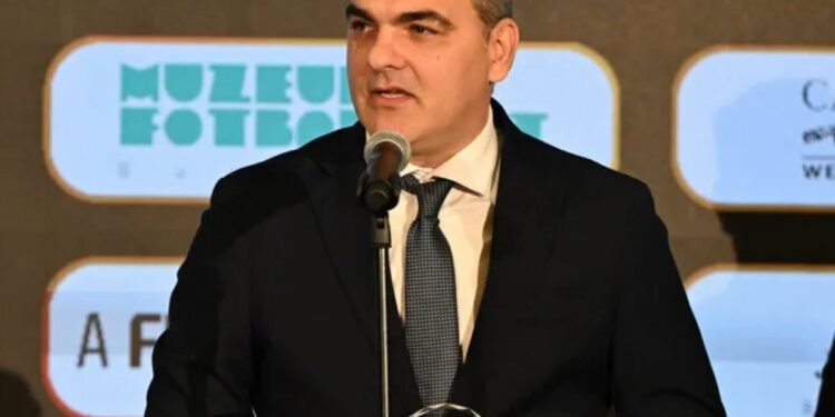 Doi nigerieni tineri pentru Universitatea Craiova