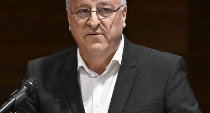 Viceprimarul Craiovei, atac dur la prefect după anunțul privind investiția pentru căldura orașului: „Nemernicie, ticăloșie, hoție, măgărie”