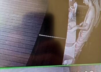 Furturi bizare în Gorj! Hoții au ajuns să „vâneze” scaune de dubă și mese de la bâlci