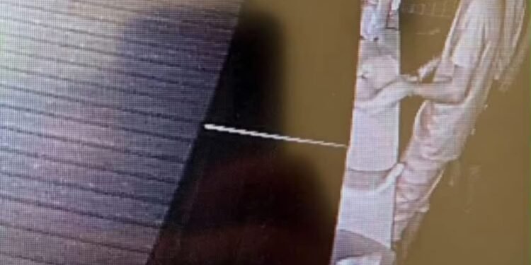 Furturi bizare în Gorj! Hoții au ajuns să „vâneze” scaune de dubă și mese de la bâlci