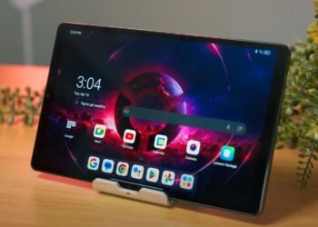 Lenovo pregătește o nouă tabletă de gaming. Legion Y700, lansare pe 25 august, cu ecran OLED de 165 Hz