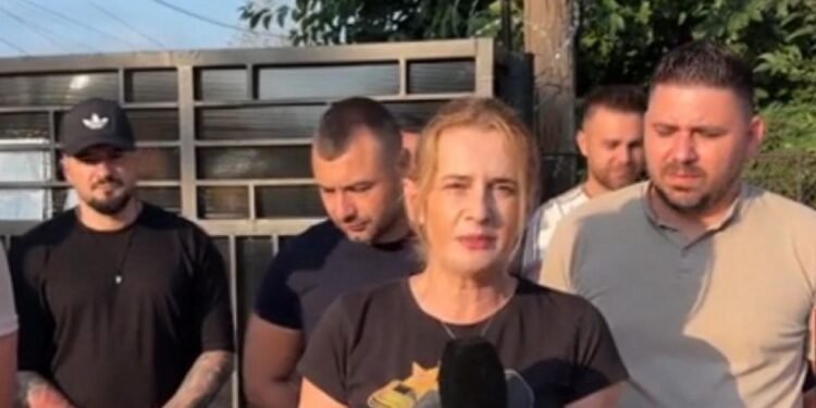 Protest la Craiova: angajații cer explicații pentru o numire controversată