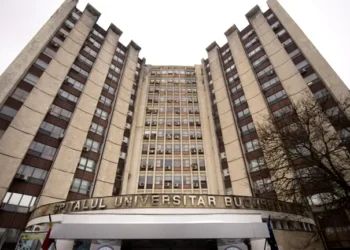 Un tânăr medic s-a aruncat de la etajul spitalului
