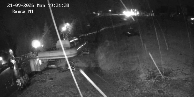 A venit iarna în Gorj! Primii fulgi au căzut la Rânca pe 21 septembrie