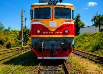 Locomotivele exportate acum zeci de ani se întorc la Craiova