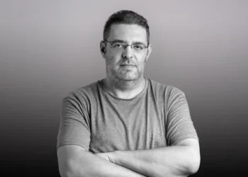 A murit jurnalistul Patrick André de Hillerin