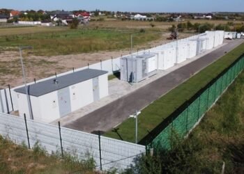 Instalații uriașe de stocare a energiei la Rovinari, Turceni și Ișalnița. Oltenia pregătește baterii de aproape 1.000 MW
