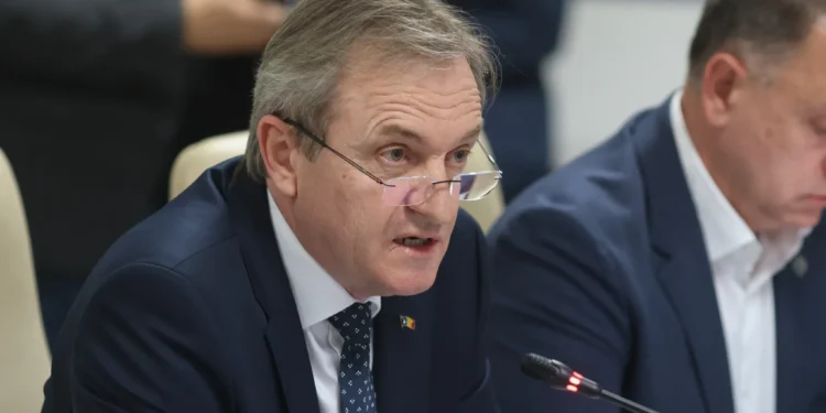 Economia Gorjului se prăbușește, deputatul Mihai Weber face sute de mii de euro din proiecte energetice