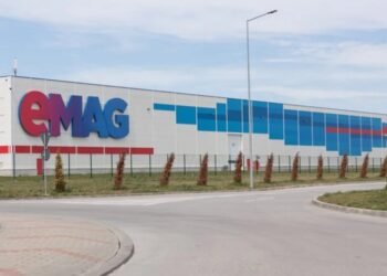 eMAG schimbă tarifele Genius înaintea sezonului de reduceri