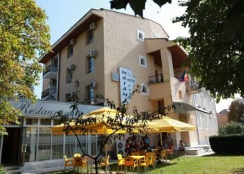 CEO își vinde „averile”! Milioane de lei pentru fostele cantine, Hostelul Maiami și Casa de oaspeți de la Turceni