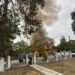 Incendiu uriaș la Drăguțești! Casa fostului primar, cuprinsă de flăcări. Flăcările au ajuns la câțiva metri, iar fumul se vede de la distanță