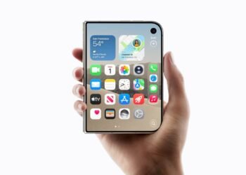 iPhone Duo: Apple a lansat primul telefon pliabil din istoria companiei