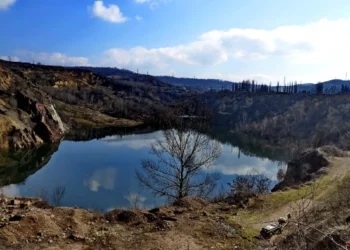 Lac spectaculos după închiderea unor exploatări miniere