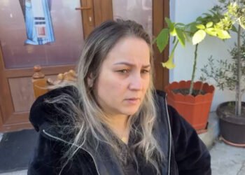 „Mami, vin acasă…” Mărturia sfâșietoare a mamei Valentinei, tânăra găsită într-o valiză în Olt