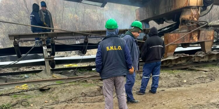 Un miner concediat nu mai poate plăti pensia alimentară. „Sunt disperat!”