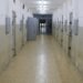 Incident tensionat între un deținut și agentul de penitenciar