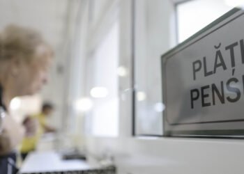 Pensie redusă de Casa de Pensii, majorată de instanță! Tribunalul a decis că omul trebuie să rămână cu suma mai mare