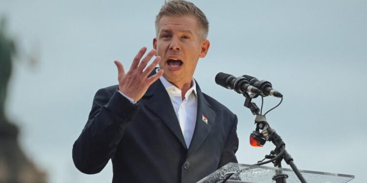 Premierul Ungariei, anchetat pentru un furt de telefon. L-a aruncat în Dunăre!