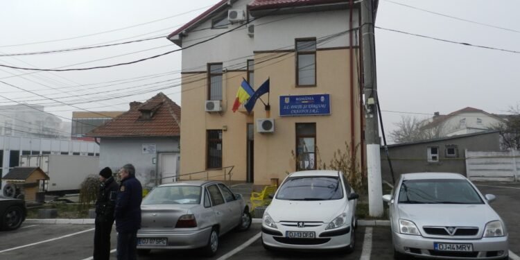 Cum explică Primăria Craiova indemnizațiile uriașe pentru șefii de la Piețe și Târguri: „Nu le stabilește Primăria”