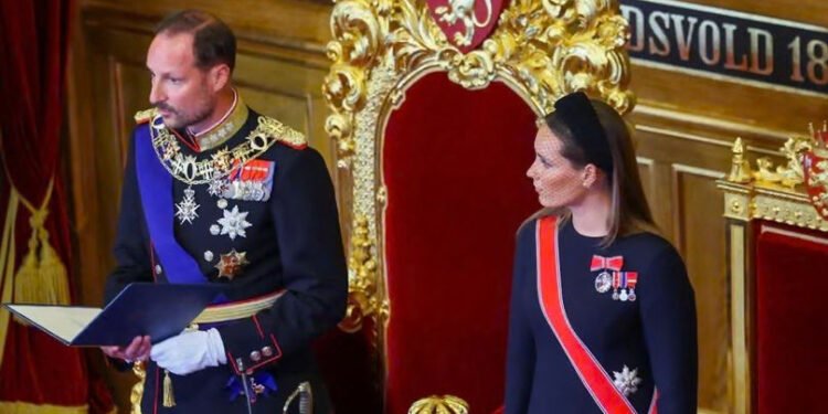Norvegia are un nou rege. Haakon al VIII-lea a depus jurământul în Parlamentul de la Oslo