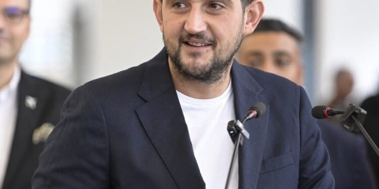 Aeroportul Craiova negociază cu Ryanair după retragerea avionului Wizz Air. Manda: „Necesitatea de a diversifica portofoliul de operatori”