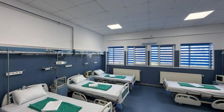 Val de angajări la Spitalul Municipal Calafat. Sunt scoase la concurs 7 posturi, de la infirmiere și îngrijitori până la asistent medical