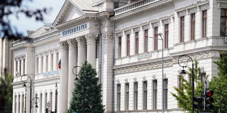 Performanță spectaculoasă pentru studenții Universității din Craiova! Marele Premiu la o competiție internațională de inginerie și design