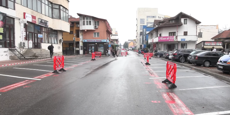 Schimbări importante în traficul din Târgu Jiu! Strada Siretului devine cu dublu sens. Șoferii nu mai pot parca în zonă