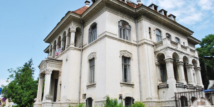 Bombă imobiliară în Craiova. Primăria vrea să cumpere un palat istoric!