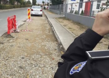 Dezastru pe șapte străzi din Târgu Jiu! 19 amenzi de peste 200.000 de lei pentru lucrările Aparegio, dar șantierele bat pasul pe loc