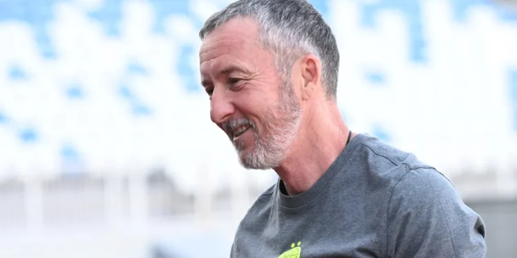 MM Stoica, dat pe spate de Filipe Coelho! Trei trofee din trei pentru antrenorul Universității Craiova: „Poți doar să vorbești de el la superlativ”