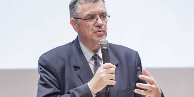 Trei liberali din Dolj au demisionat din funcțiile de la București! Nicolae Giugea, Cristian Bușoi și Flavius Sirop au plecat din structurile guvernamentale