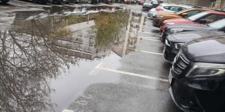 Cât plătesc craiovenii dacă lasă mașina ziua pe locul de parcare plătit în regim de noapte