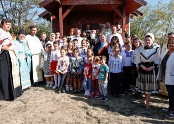 Din cenușa vechii biserici se naște un nou lăcaș de cult în Dolj