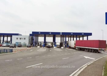 Mașină cu drone, oprită la Calafat