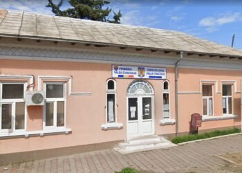 Trei funcționari din Dolj au câștigat procesul pentru plata orelor suplimentare