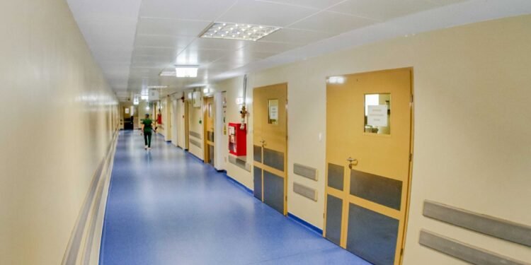 Încălzirea unui spital din Craiova a ajuns să coste zeci de milioane de euro